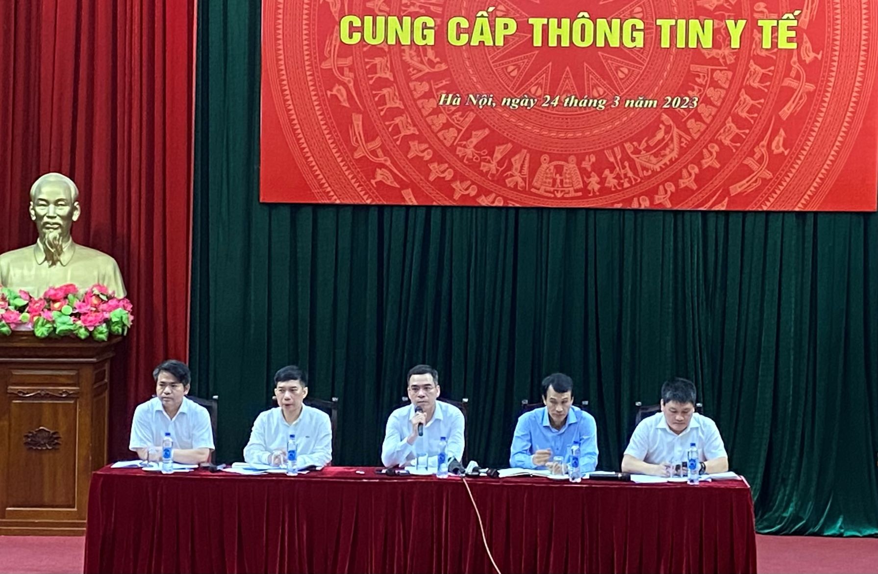 Bộ Y tế giải trình về không đủ thuốc cung ứng