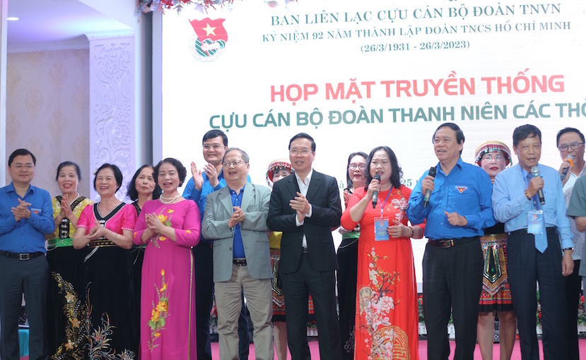 Chủ tịch nước Võ Văn Thưởng gặp mặt cựu cán bộ Đoàn các thời kỳ