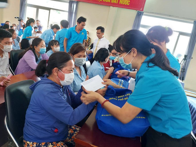 TP Hồ Chí Minh Chăm lo sức khỏe cho người lao động