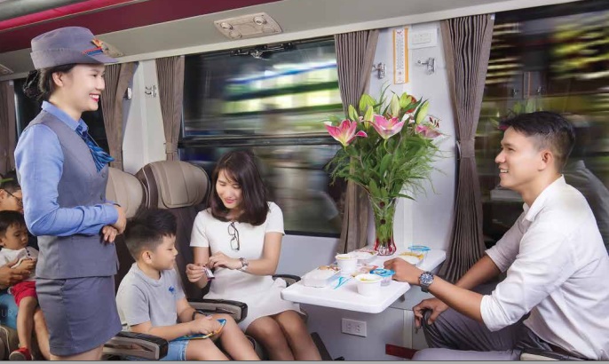 Nhiều ưu đãi, giảm giá vé tàu dịp Hè 2023