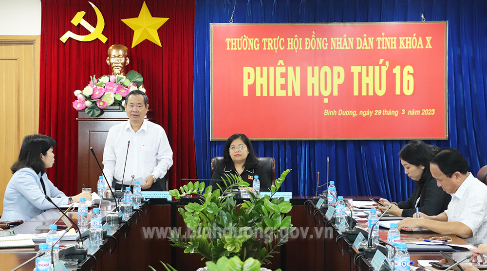 Khẩn trương xây dựng văn bản trên cơ sở khoa học, đúng pháp lý