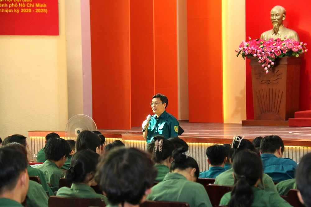 Xây dựng lực lượng tự vệ ĐHQG-HCM ngày càng vững mạnh