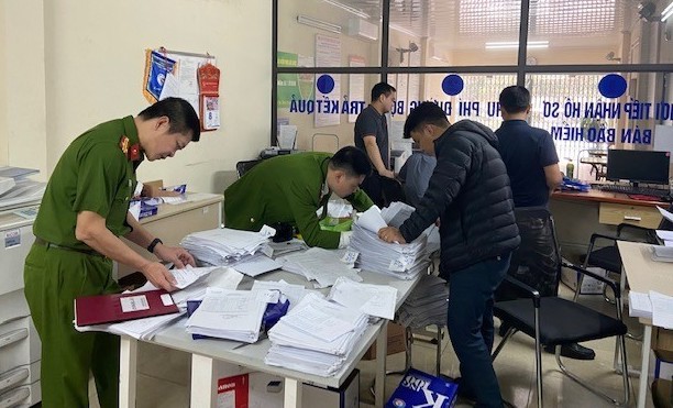 Hà Nội Khởi tố, tạm giam Giám đốc Trung tâm đăng kiểm 29-32D