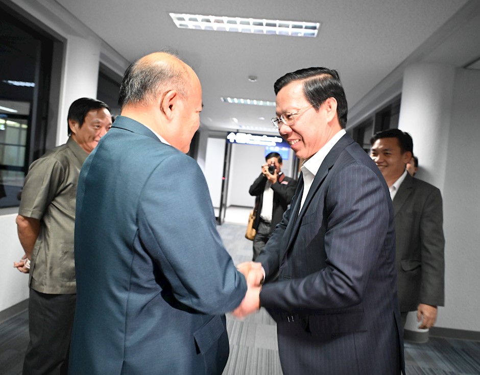 Đoàn đại biểu TP Hồ Chí Minh thăm chính thức nước CHDCND Lào