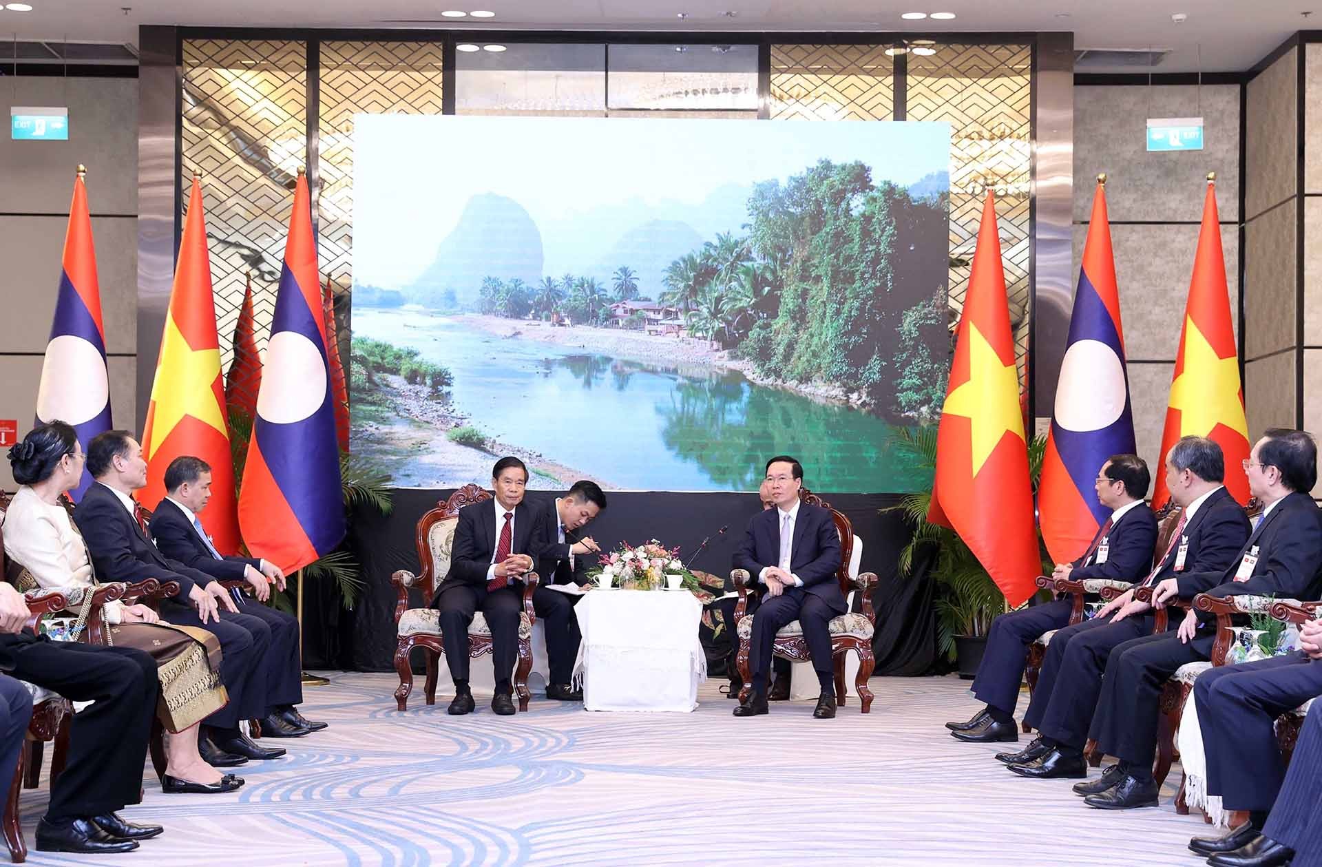 Chủ tịch nước Võ Văn Thưởng tiếp Chủ tịch Trung ương Mặt trận Lào xây dựng đất nước
