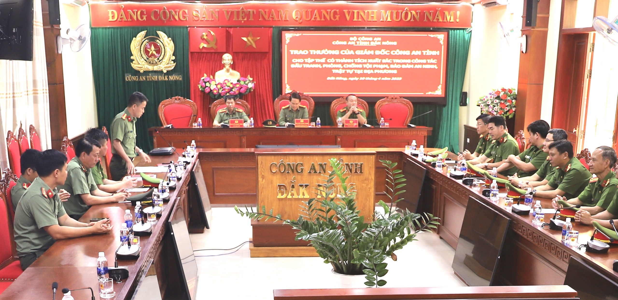 Đắk Nông Khen thưởng các đơn vị xuất sắc trong đấu tranh, phòng chống tội phạm