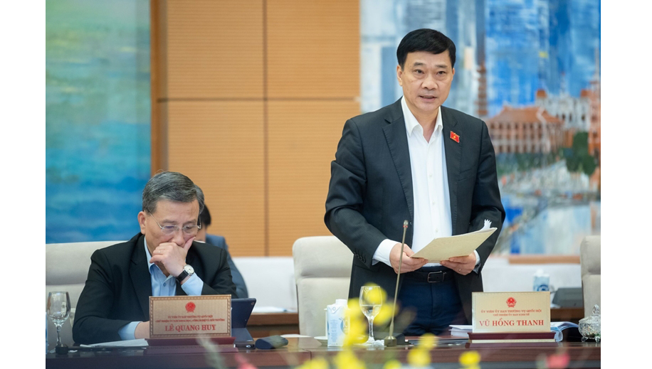 Lo ngại về bắt buộc giao dịch bất động sản qua sàn