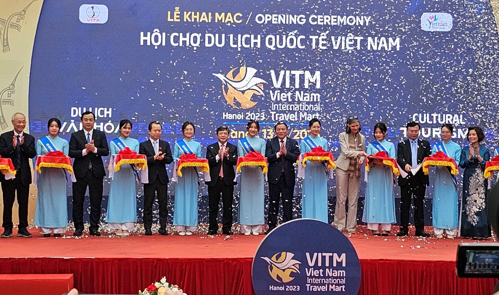 Khai mạc VITM Hà Nội 2023 Xây dựng các sản phẩm du lịch cơ sở khai thác các giá trị văn hóa truyền thống