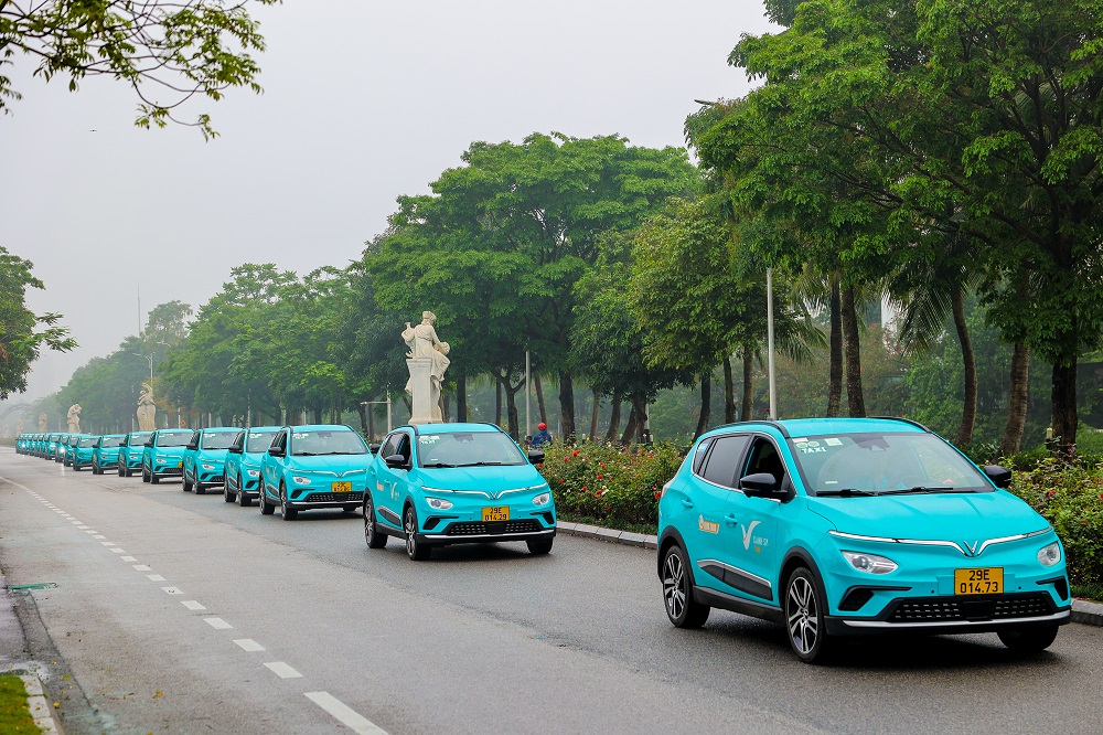 Chính thức đưa vào hoạt động hãng taxi điện đầu tiên tại Việt Nam