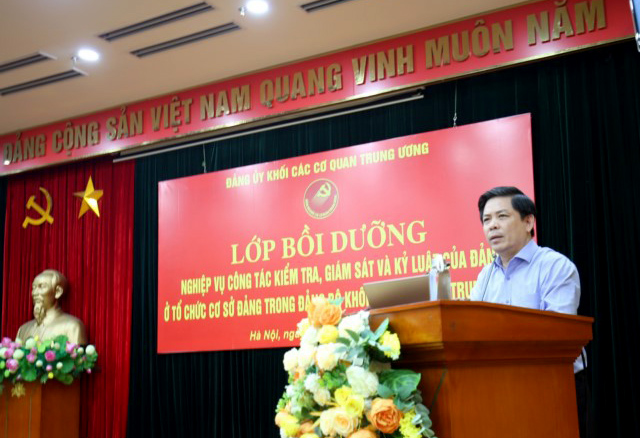 Nâng cao nghiệp vụ kiểm tra, giám sát cho cán bộ Khối các cơ quan Trung ương
