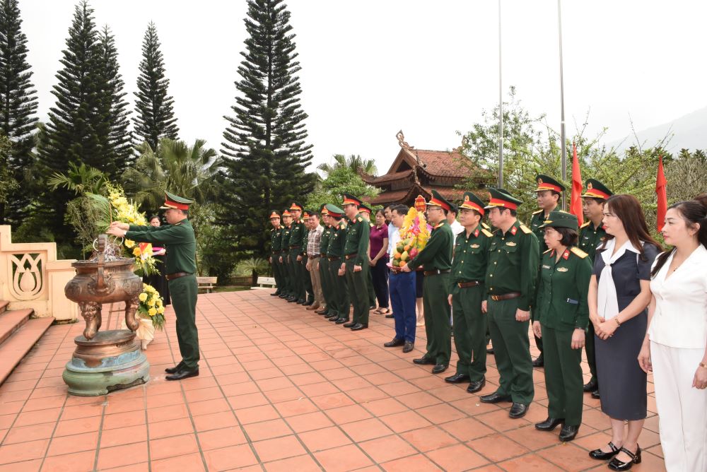 Tiếp tục giữ vững và phát huy truyền thống ngành Quân y anh hùng