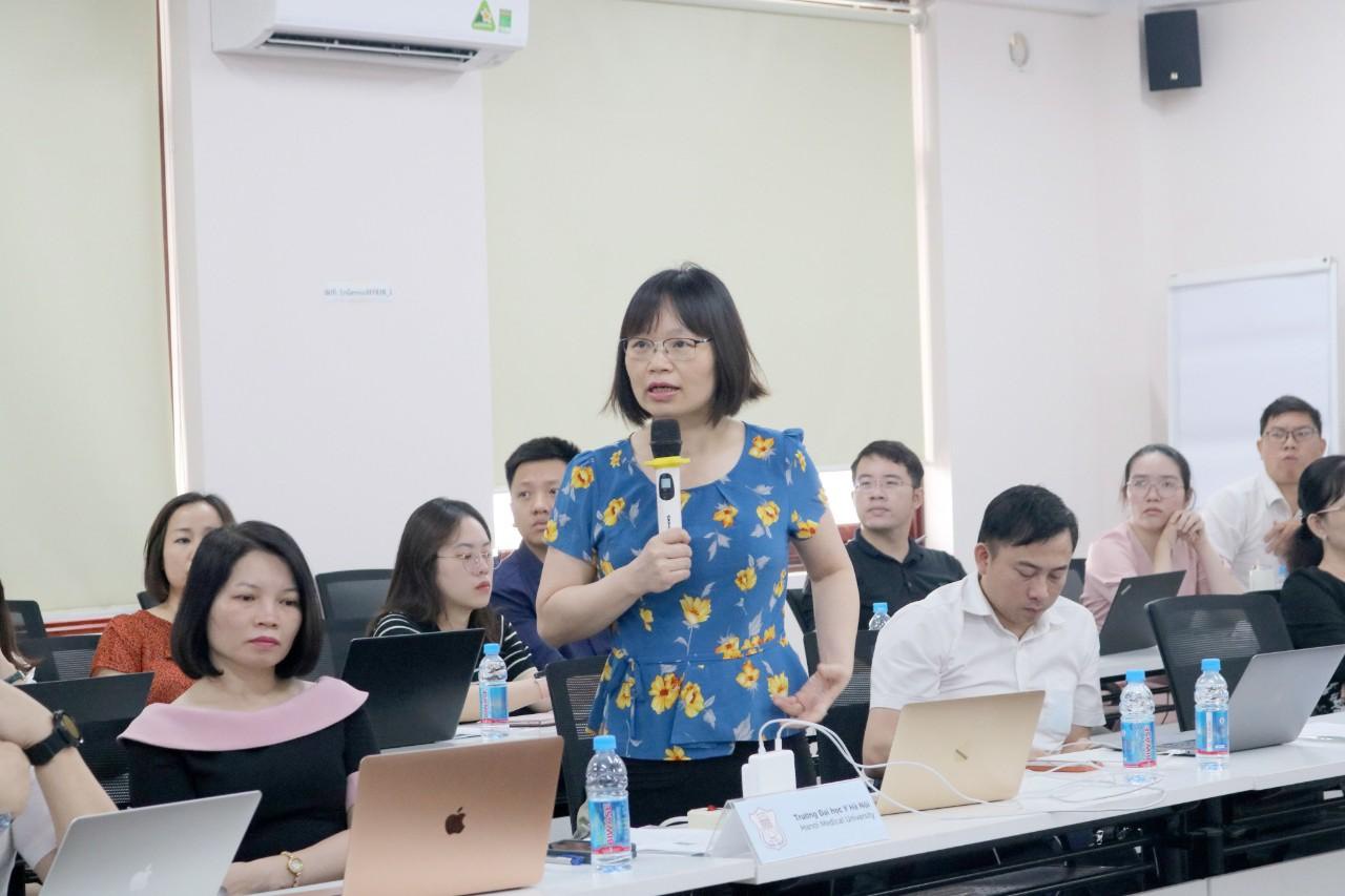 Xây dựng đổi mới trong giáo dục y khoa