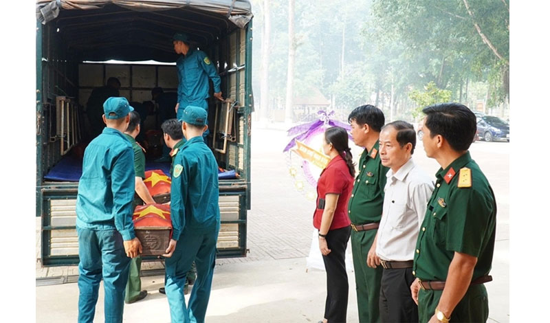 Bình Phước Bàn giao 25 hài cốt liệt sĩ được tìm kiếm, cất bốc trên địa bàn