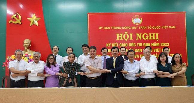 Đổi mới truyền thông qua các sản phẩm truyền thông hiện đại