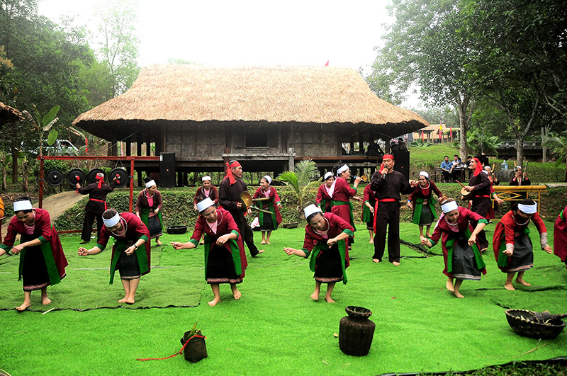 “Chậm đò ho” - ước mơ nông nghiệp trong sáng của người Thổ