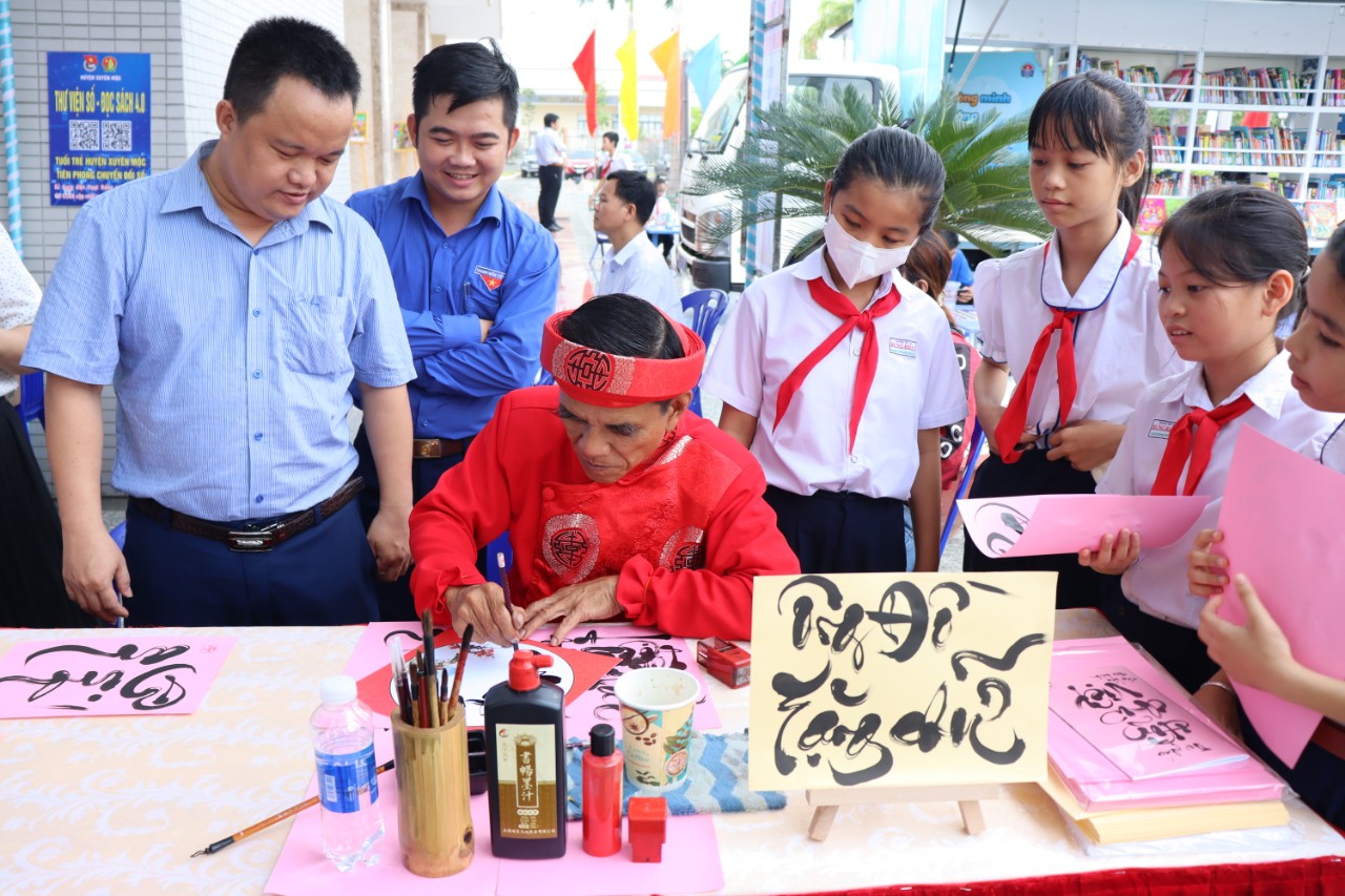 Bà Rịa - Vũng Tàu Hưởng ứng Ngày Sách và Văn hóa đọc Việt Nam