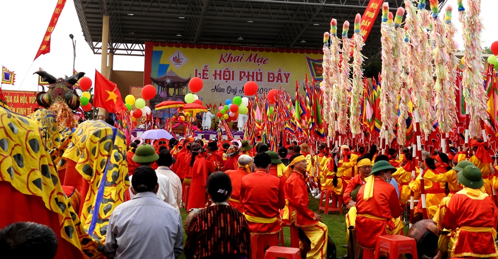 Khai mạc Lễ hội Phủ Dầy năm 2023