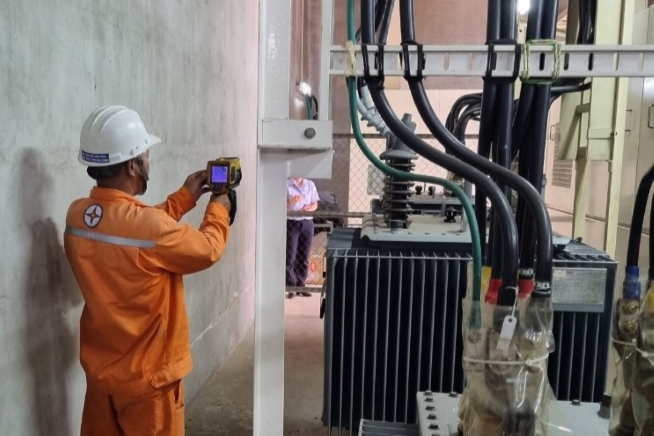 Mức tiêu thụ điện tại TP Hồ Chí Minh tăng kỷ lục trong tháng 4