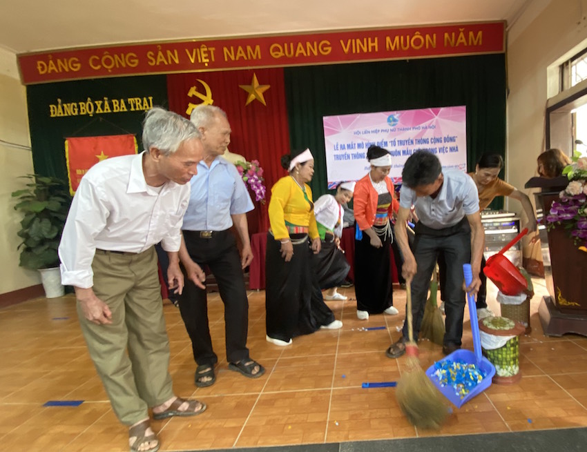 Triển khai mô hình điểm “Tổ truyền thông cộng đồng”