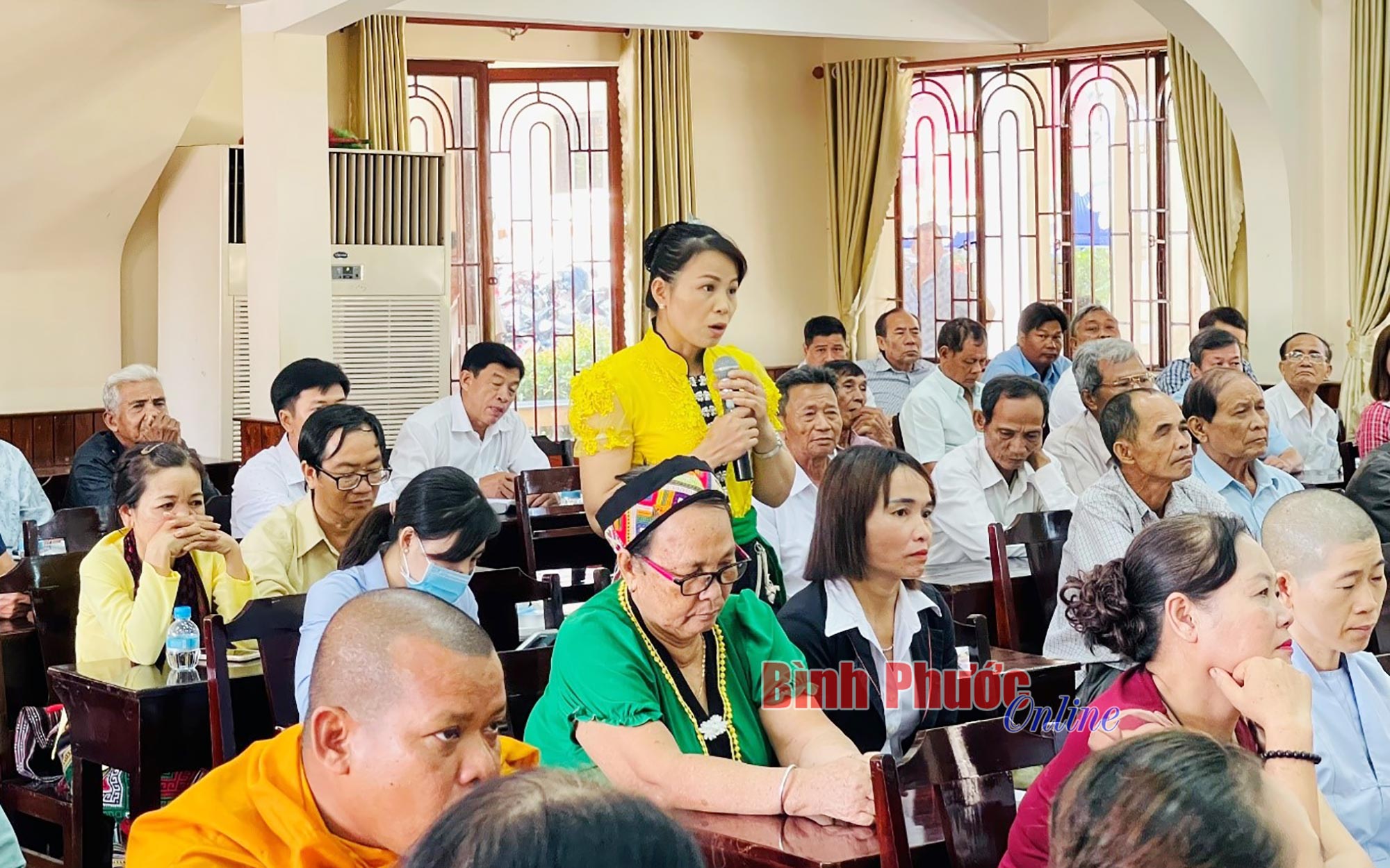 Cảm ơn Đảng tạo điều kiện cho tín đồ tôn giáo và người dân tộc thiểu số xóa đói, giảm nghèo