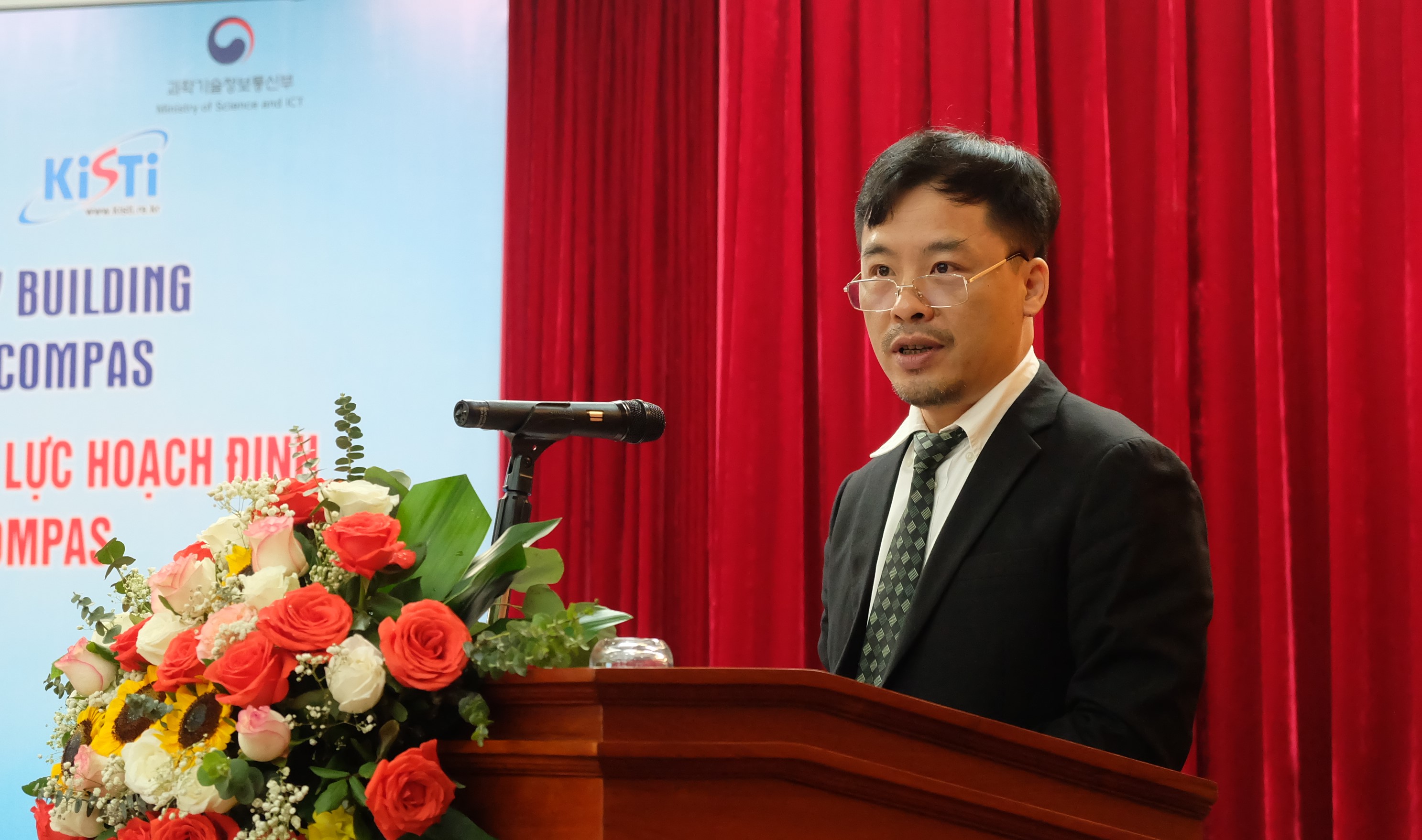 Nâng cao năng lực hoạch định chiến lược nghiên cứu và phát triển với hệ thống V-COMPAS