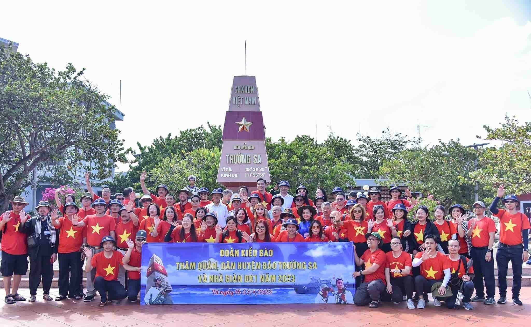 Tổ quốc niềm tin và khát vọng, lần thứ 10 kiều bào về Trường Sa