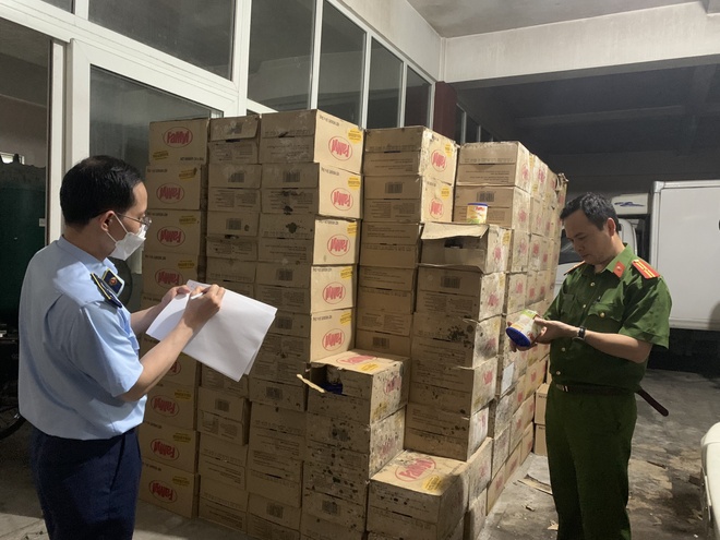 Xử nghiêm hành vi dùng nguyên liệu hết hạn để sản xuất thực phẩm