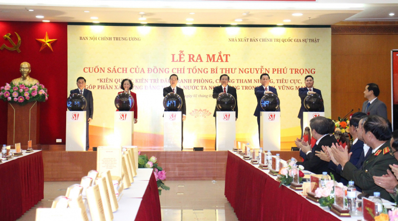 Giữ vững quyết tâm đấu tranh phòng, chống tham nhũng, tiêu cực