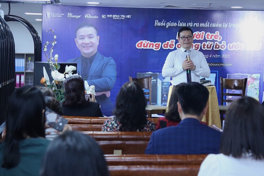 Người trẻ, đừng dễ dàng từ bỏ ước mơ