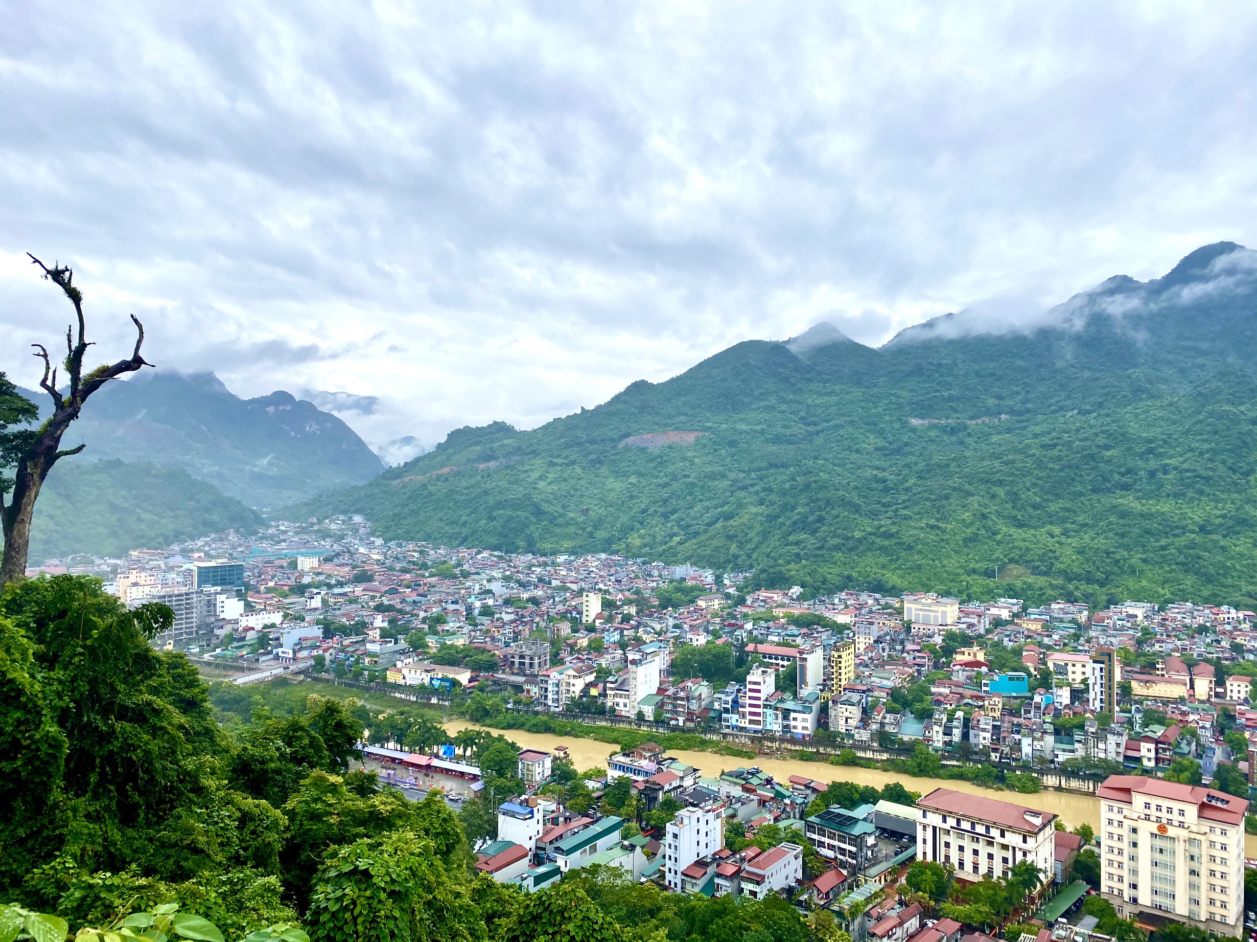 Bài 1 Một nghị quyết sớm đi vào thực tiễn tại thành phố Hà Giang