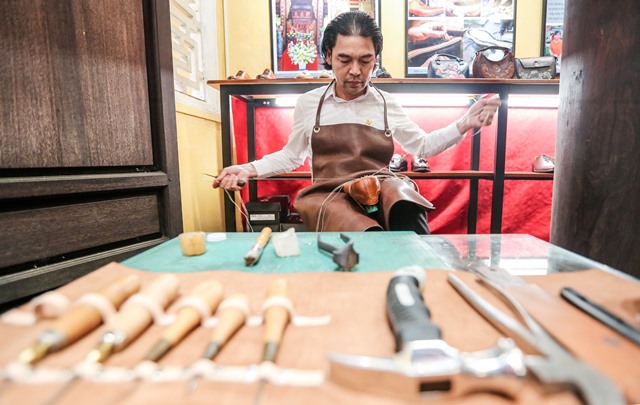 Tôn vinh, quảng bá ngành da giày thủ công Hà Nội