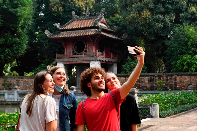 Việt Nam đã đón gần 3,7 triệu lượt khách quốc tế