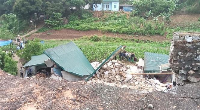 Cao Bằng Sạt lở kè đá khiến 3 người tử vong