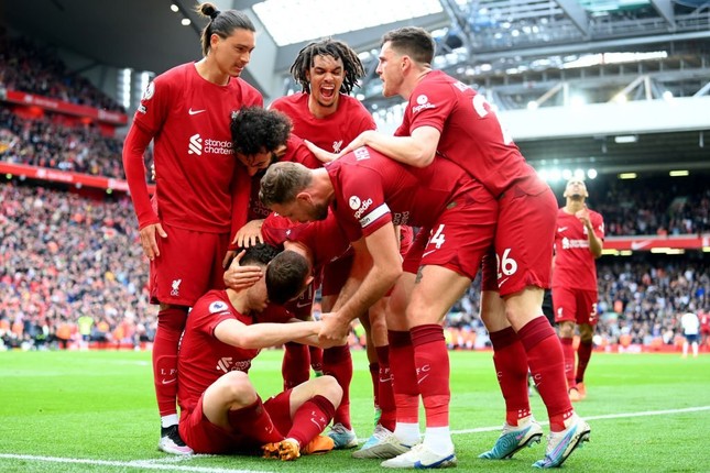 Liverpool lên thứ 5 sau “trận cầu điên rồ” tại Anfield