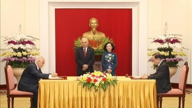 Không ngừng vun đắp quan hệ hữu nghị đặc biệt Việt Nam - Cuba
