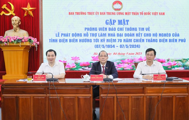 Phấn đấu làm mới 8 000 căn nhà đại đoàn kết cho hộ nghèo các tỉnh Tây Bắc