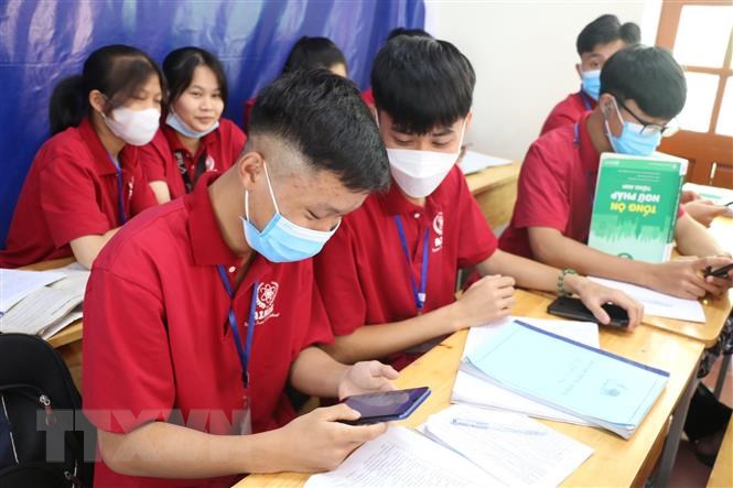 Hơn 200 nghìn thí sinh đăng ký dự thi tốt nghiệp THPT thành công trong ngày đầu tiên
