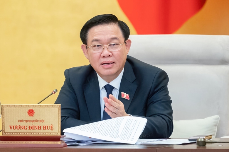Kiên trì thực hiện mục tiêu ổn định kinh tế vĩ mô, kiểm soát lạm phát