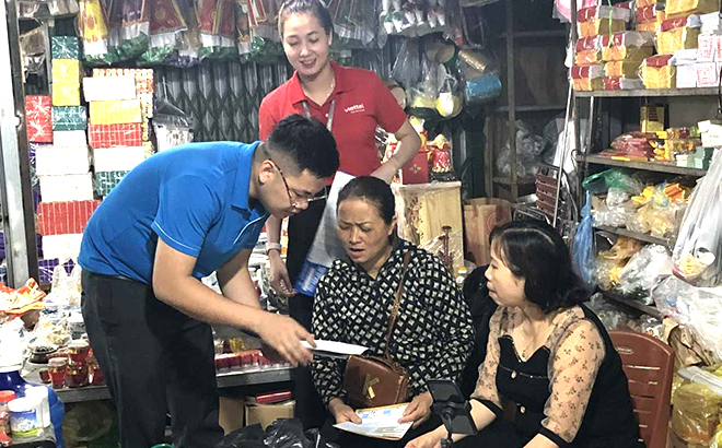 Yên Bái Đẩy mạnh truyền thông vận động triển khai BHXH toàn dân