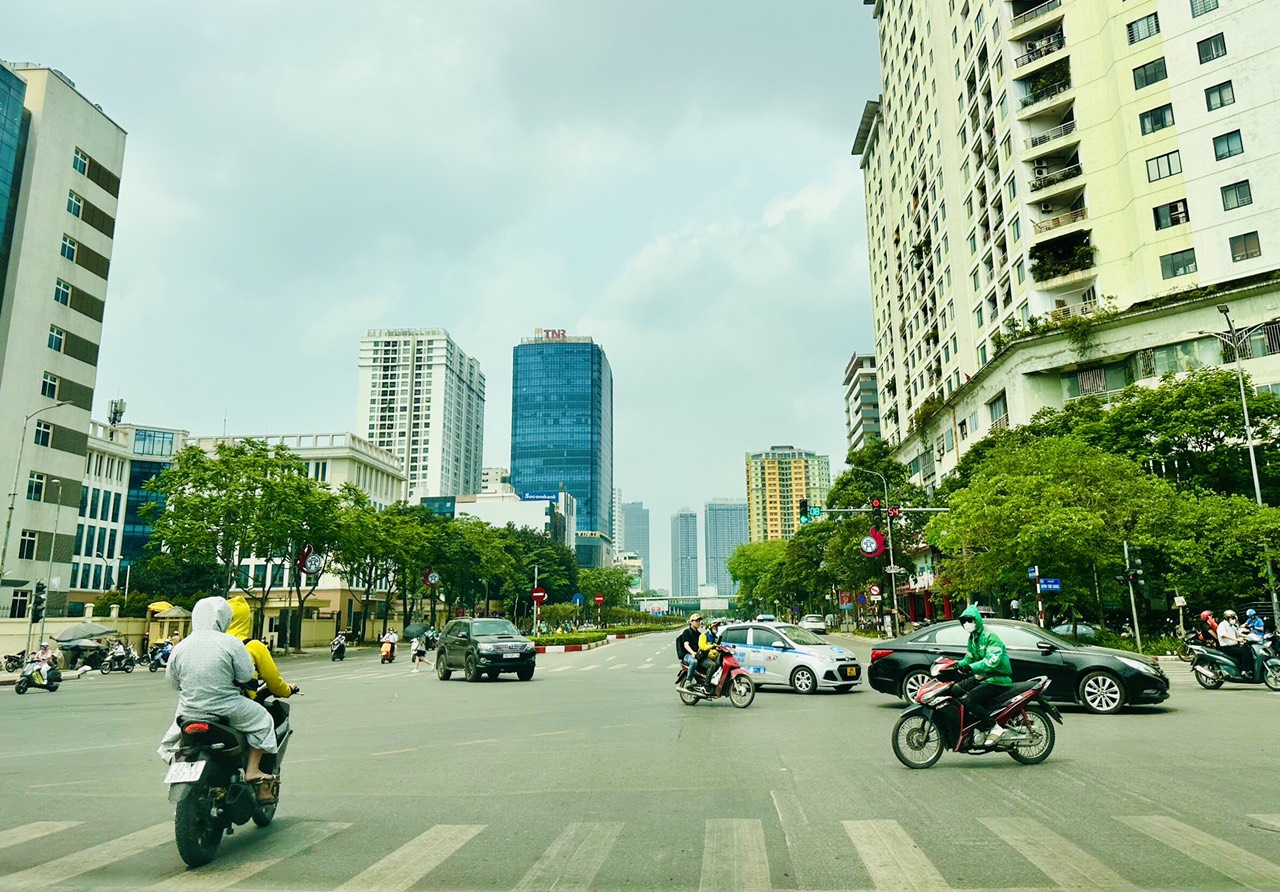 Miền Bắc chuyển mát, miền Trung mưa to
