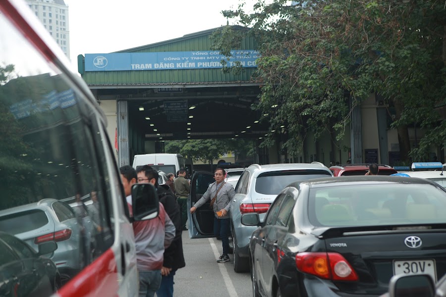 Triển khai các biện pháp pháp giải tỏa ùn tắc đăng kiểm xe cơ giới