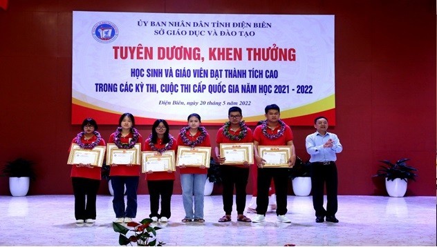 Ngành giáo dục Điện Biên 60 năm một chặng đường