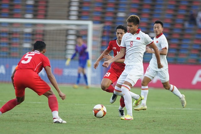 Thua U22 Indonesia phút bù giờ, U22 Việt Nam thành cựu vương