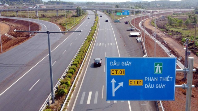 Yêu cầu bổ sung hạng mục an toàn giao thông cao tốc Phan Thiết – Dầu Giây