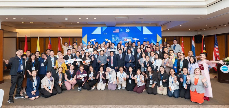 Đổi mới quốc tế hóa trong giáo dục đại học