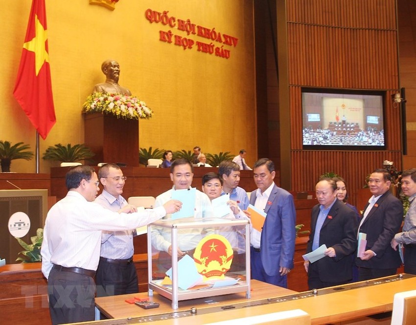 Một số điểm mới về việc lấy phiếu tín nhiệm đối với các chức danh, chức vụ lãnh đạo quản lý