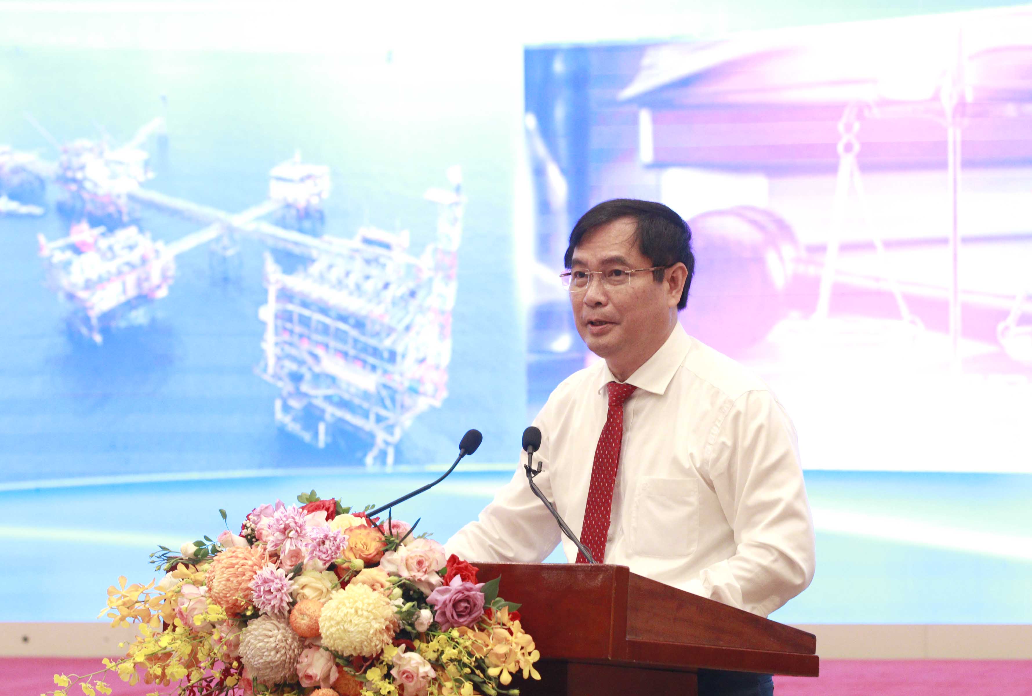 Khơi thông, giải phóng tối đa và nâng cao hiệu quả sử dụng các nguồn lực hiện có