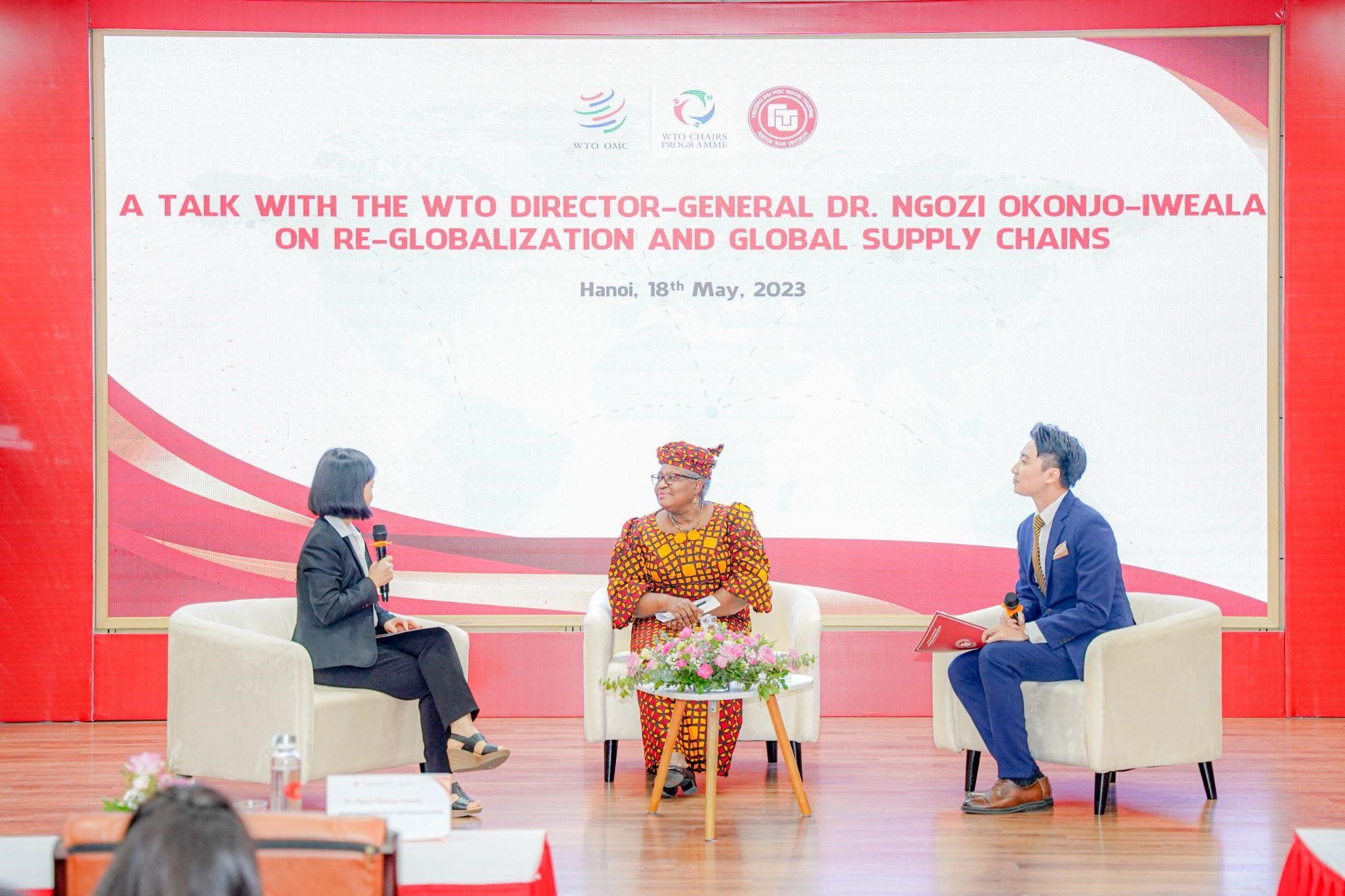 Tổng Giám đốc WTO thăm và trò chuyện tại Trường ĐH Ngoại thương