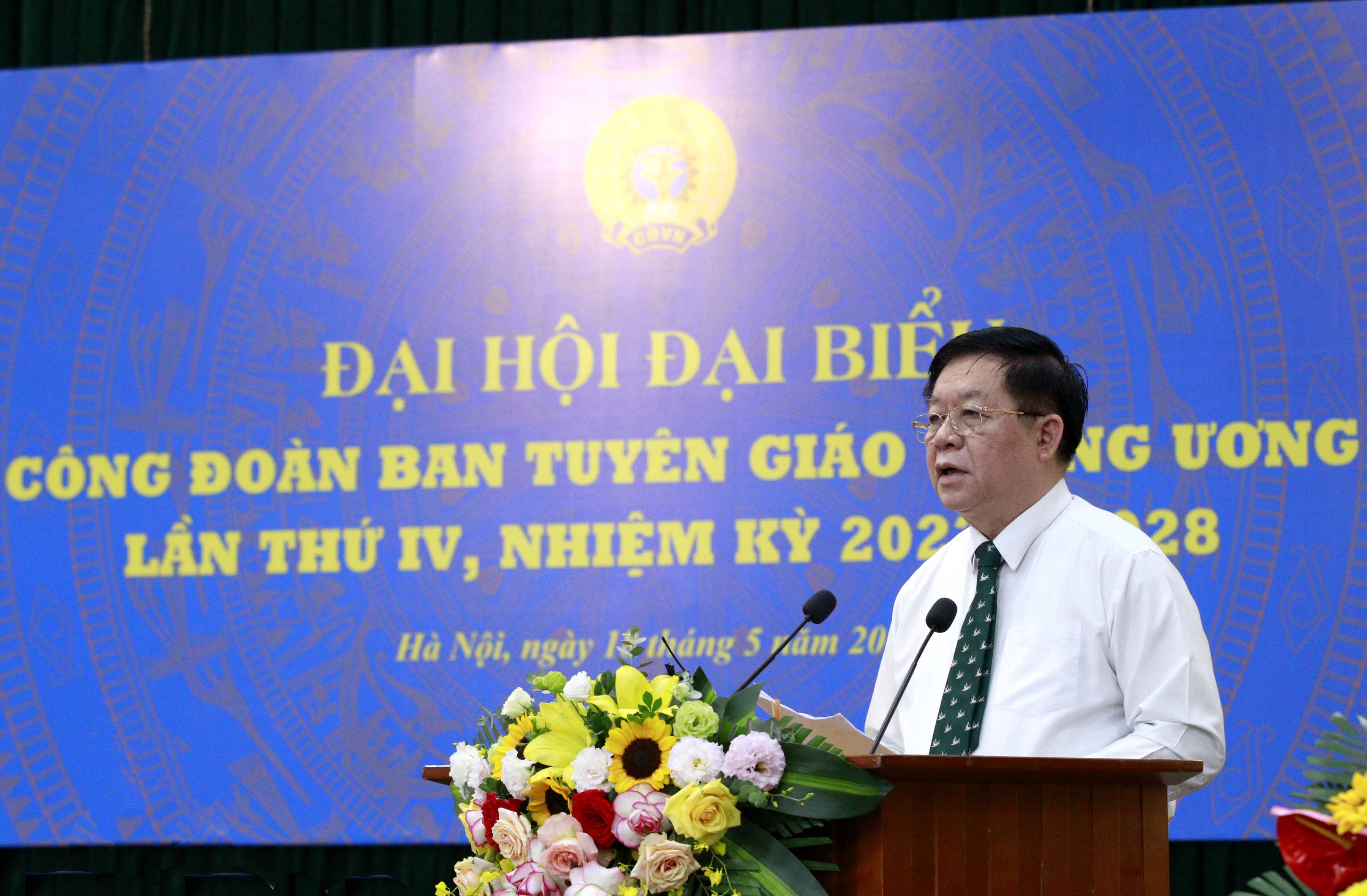 Thi đua sáng tạo, thực hiện thắng lợi các nhiệm vụ của Ban Tuyên giáo Trung ương