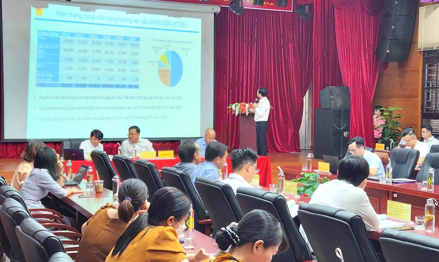 Tác động của Dự án nhà máy lọc dầu Dung Quất với phát triển kinh tế - xã hội